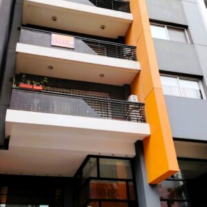 SARMIENTO 265 L. DE ZAMORA 2 AMB FRENTE MUY LUMINOSO PISO EXCLUSIVO ! APTO CRÉDITO !